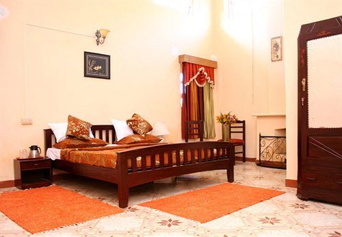 British Cliff Club Resort Ooty Extérieur photo